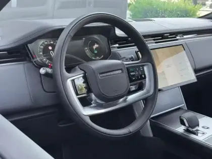 Photo 24 Rover Range Rover  3.0 P550e 550ch PHEV Autobiography SWB