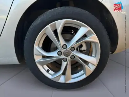 Photo 9 Opel Astra  1.6 D 136ch Innovation Euro6d-T