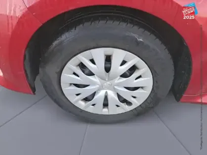 Photo 9 Toyota Yaris  116h Dynamic 5p MY22