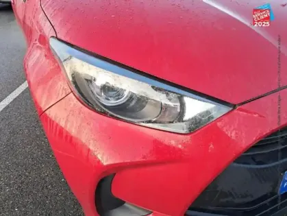 Photo 12 Toyota Yaris  116h Dynamic 5p MY22