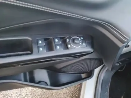 Photo 12 Ford Puma  1.0 EcoBoost 125ch S&S mHEV Titanium Powershift