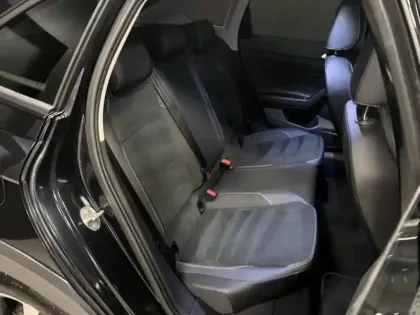 Photo 10 Volkswagen Taigo  1.0 TSI 110ch Style DSG7