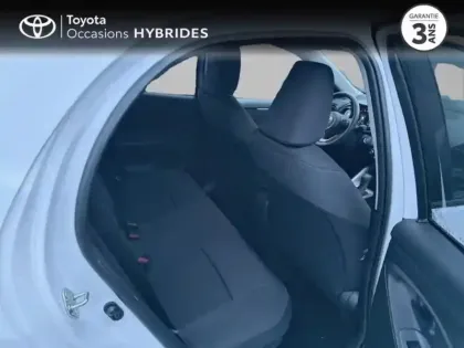 Photo 6 Toyota Yaris  116h Design 5p MY22