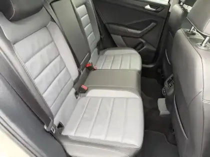 Photo 12 Volkswagen T-roc  1.5 TSI EVO 150ch Style Exclusive DSG7