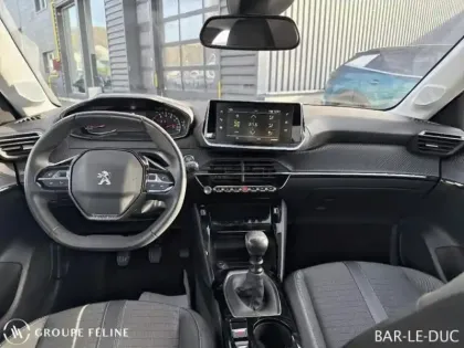 Photo 7 Peugeot 208  1.2 PureTech 100ch S&S Allure
