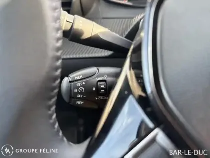 Photo 13 Peugeot 208  1.2 PureTech 100ch S&S Allure