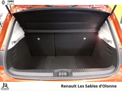 Photo 6 Renault Clio  1.6 E-Tech hybride 140ch Business -21N