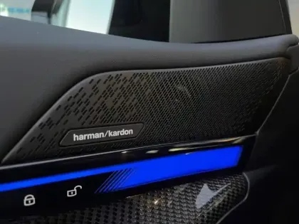 Photo 14 BMW Serie 5 Série 5 Touring 550e 489ch M Sport xDrive