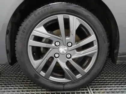 Photo 9 Peugeot 208  1.2 PureTech 75ch S&S Active BUSINESS