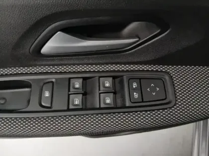 Photo 12 Dacia Sandero  1.0 TCe 90ch Expression -24