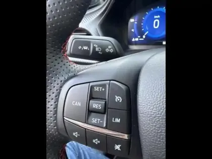 Photo 14 Ford Puma  1.0 Flexifuel 125 ch S&S mHEV ST-Line X