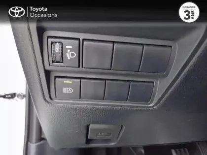 Photo 12 Toyota Yaris  120 VVT-i Dynamic 5p MY22