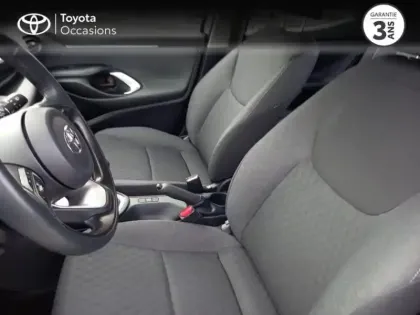 Photo 3 Toyota Yaris  120 VVT-i Dynamic 5p MY22