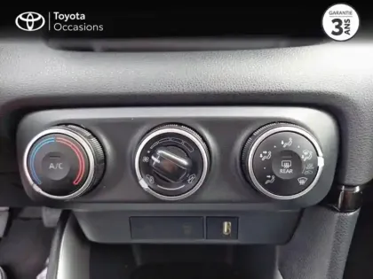 Photo 10 Toyota Yaris  120 VVT-i Dynamic 5p MY22