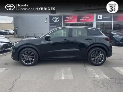 Photo 2 Lexus Lbx  1.5 136ch Elegant 2WD