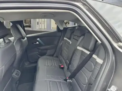 Photo 9 Citroën C4  Moteur électrique 136ch (100 kW) Shine Pack Automatique