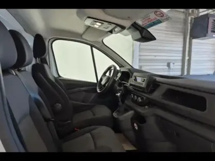 Photo 2 Renault Trafic  Fg L1H1 3T 2.0 Blue dCi 130ch Confort