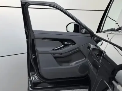 Photo 11 Land rover Range Rover Evoque  1.5 P270e PHEV 269ch S Midnight Edition