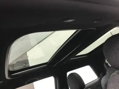 Photo 6 Mini Mini  Cooper SE 184ch Edition Greenwich BVA