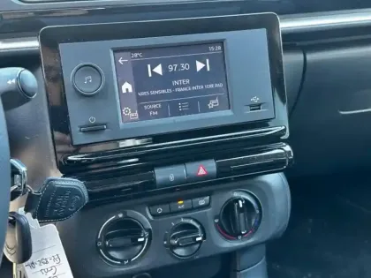 Photo 12 Citroën C3  1.2 PureTech 83ch S&S Feel 122-123g