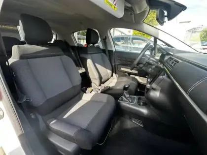 Photo 8 Citroën C3  1.2 PureTech 83ch S&S C-Series 123g