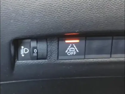 Photo 11 Peugeot 208  1.2 PureTech 75ch S&S Active Pack