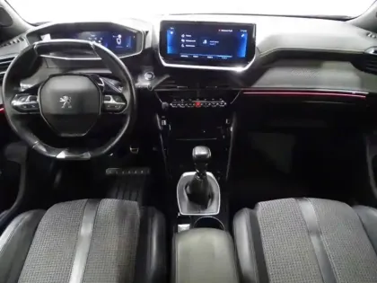 Photo 5 Peugeot 2008  1.2 PureTech 130ch S&S GT