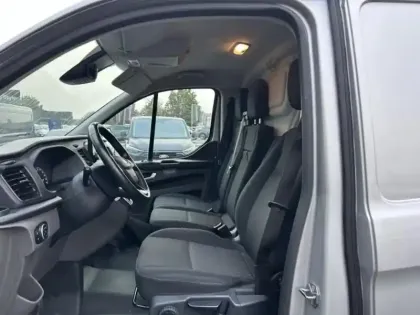 Photo 10 Ford Transit Custom  Fg 280 L1H1 2.0 EcoBlue 130 Trend Business 7cv