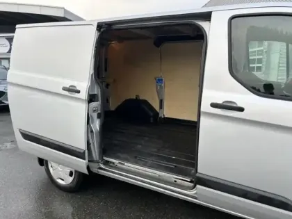 Photo 8 Ford Transit Custom  Fg 280 L1H1 2.0 EcoBlue 130 Trend Business 7cv