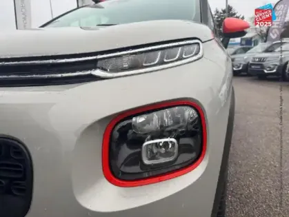 Photo 12 Citroën C3 Aircross  PURETECH 110CH S&S SHINE