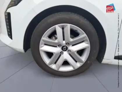 Photo 39 Renault Clio Gén. V (BJA) Ph1 NG Evolution 5