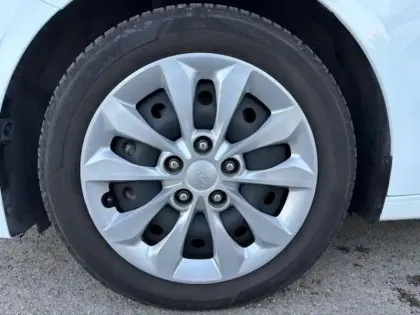 Photo 8 Kia Ceed  1.0 T-GDI 100ch Motion