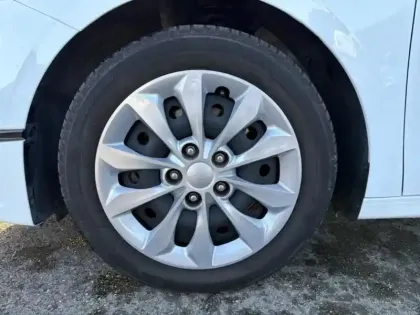 Photo 23 Kia Ceed  1.0 T-GDI 100ch Motion