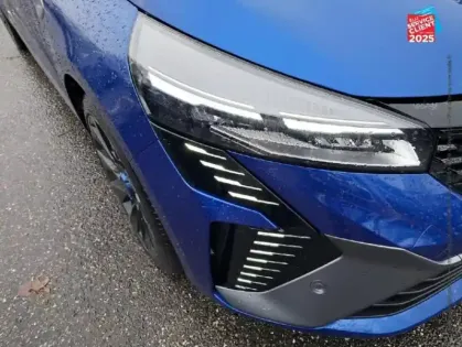 Photo 12 Renault Clio  1.6 E-Tech 145ch full hybrid esprit Alpine - 25