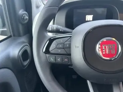 Photo 26 Fiat Panda  Classic 1.0 70ch BSG S&S Pandina Step 2