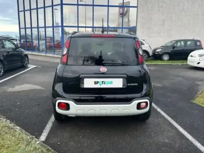 Photo 19 Fiat Panda  Classic 1.0 70ch BSG S&S Pandina Step 2