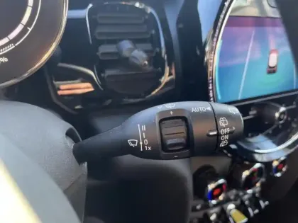 Photo 8 Mini Mini  Cooper SE 184ch  Essential BVA