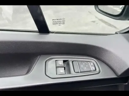 Photo 13 Renault Trafic Gén. III (J82) Ph3 Zen 4