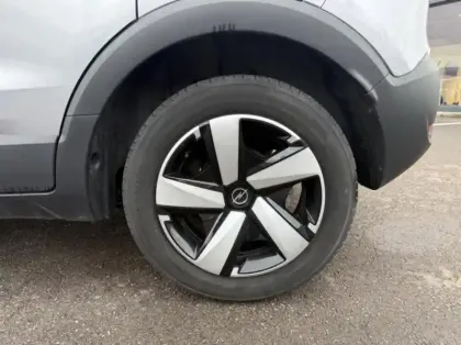 Photo 8 Opel Crossland  1.2 Turbo 110ch Edition