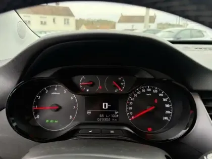 Photo 13 Opel Crossland  1.2 Turbo 110ch Edition