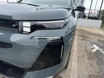 Photo 11 Citroën C5 aircross  1.2 Hybride 145ch MAX boite automatique