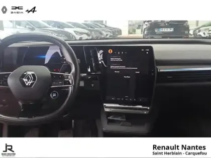 Photo 4 Renault Megane  E-Tech Electric EV60 220ch Techno optimum charge