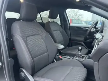 Photo 10 Ford Focus  1.0 EcoBoost 125ch mHEV ST-Line