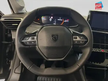 Photo 11 Peugeot 208  1.2 100ch S&S Allure