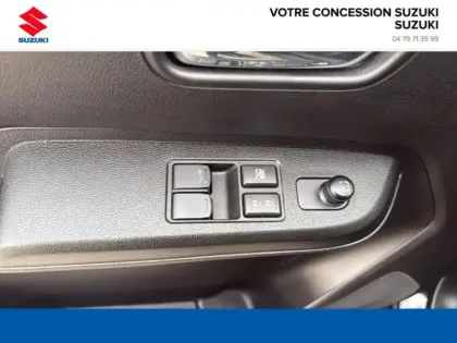 Photo 7 Suzuki Ignis  1.2 Dualjet Hybrid 83ch Privilège