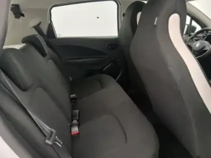 Photo 7 Renault Zoé Zoe Life charge normale R110