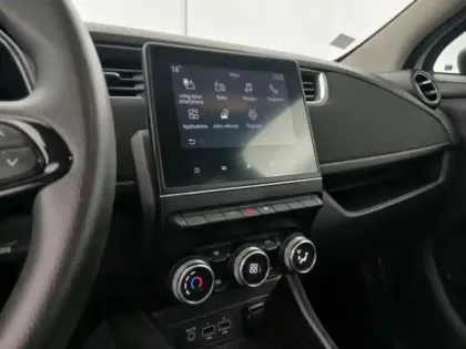 Photo 14 Renault Zoé Zoe Life charge normale R110