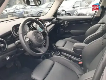 Photo 14 Mini Mini  5 Portes Cooper 136ch Edition Premium BVA7