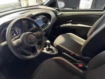 Photo 4 Toyota Aygo  X 1.0 VVT-i 72ch Design S-CVT