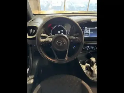 Photo 5 Toyota Aygo  X 1.0 VVT-i 72ch Design S-CVT